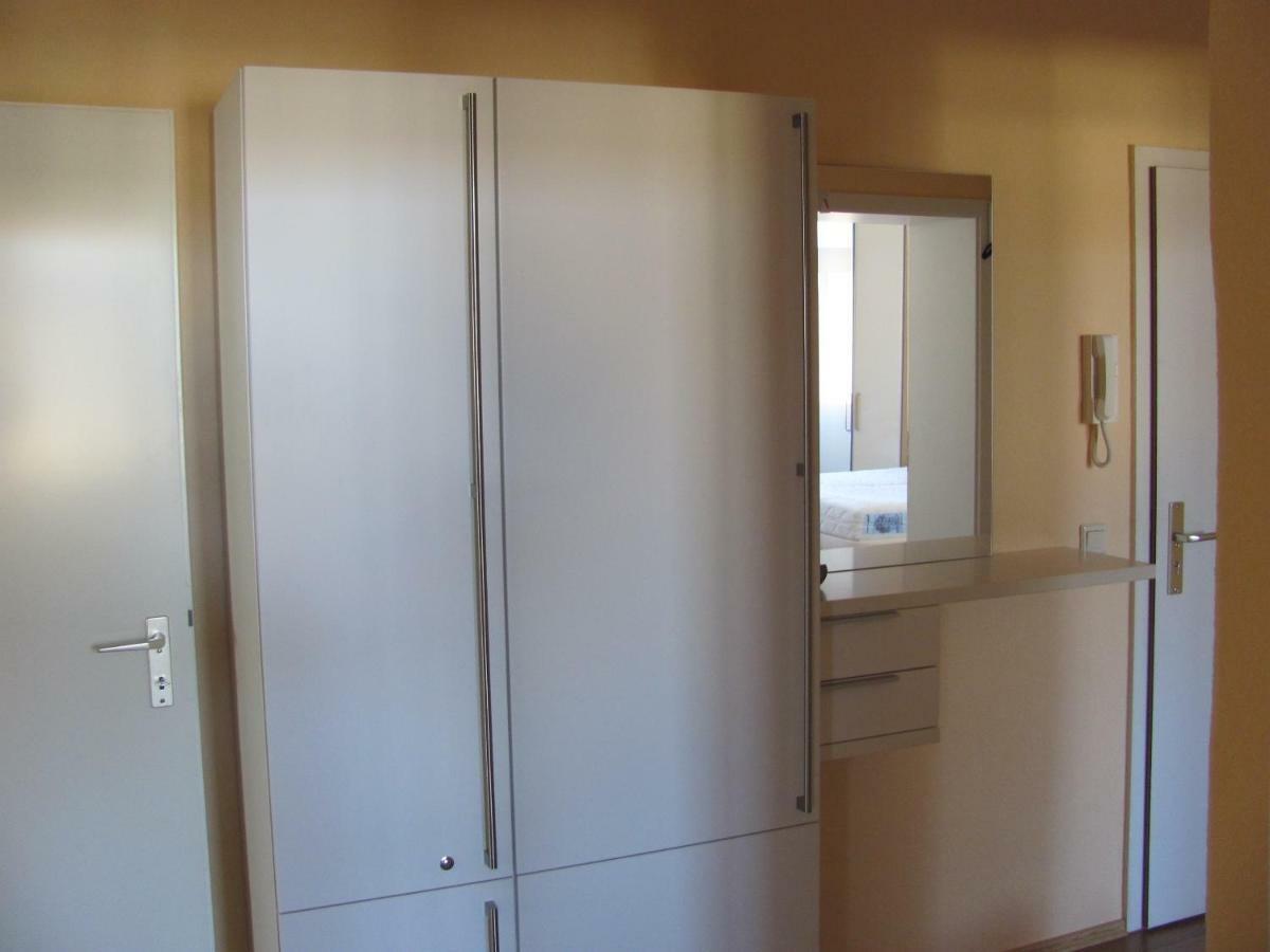 Ferienwohnung Voss 2 Dresden Ngoại thất bức ảnh